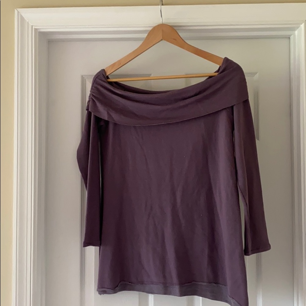 American Eagle Outfitters Sweater